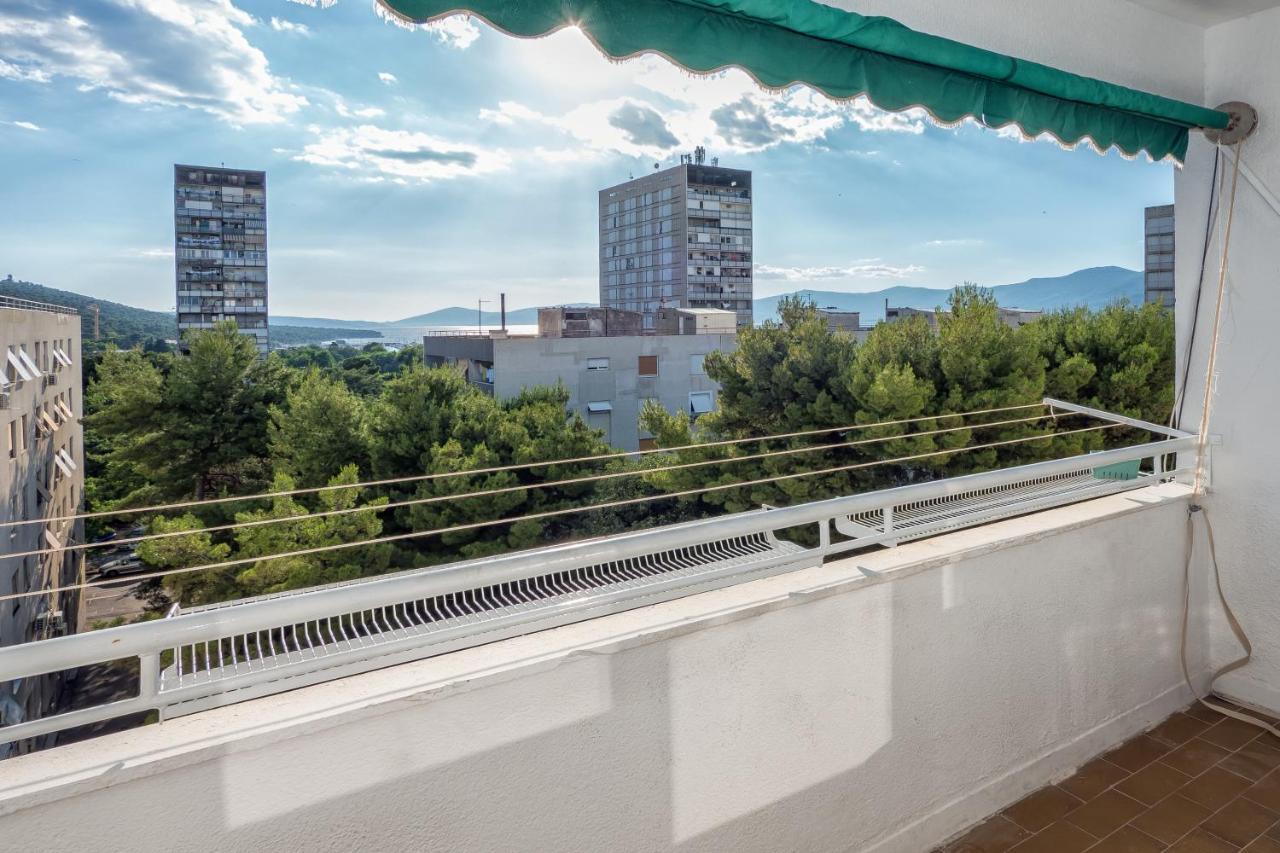 3-Bedroom Sea View Apartment - Balcony, Elevator - Spinut, Split Exterior photo