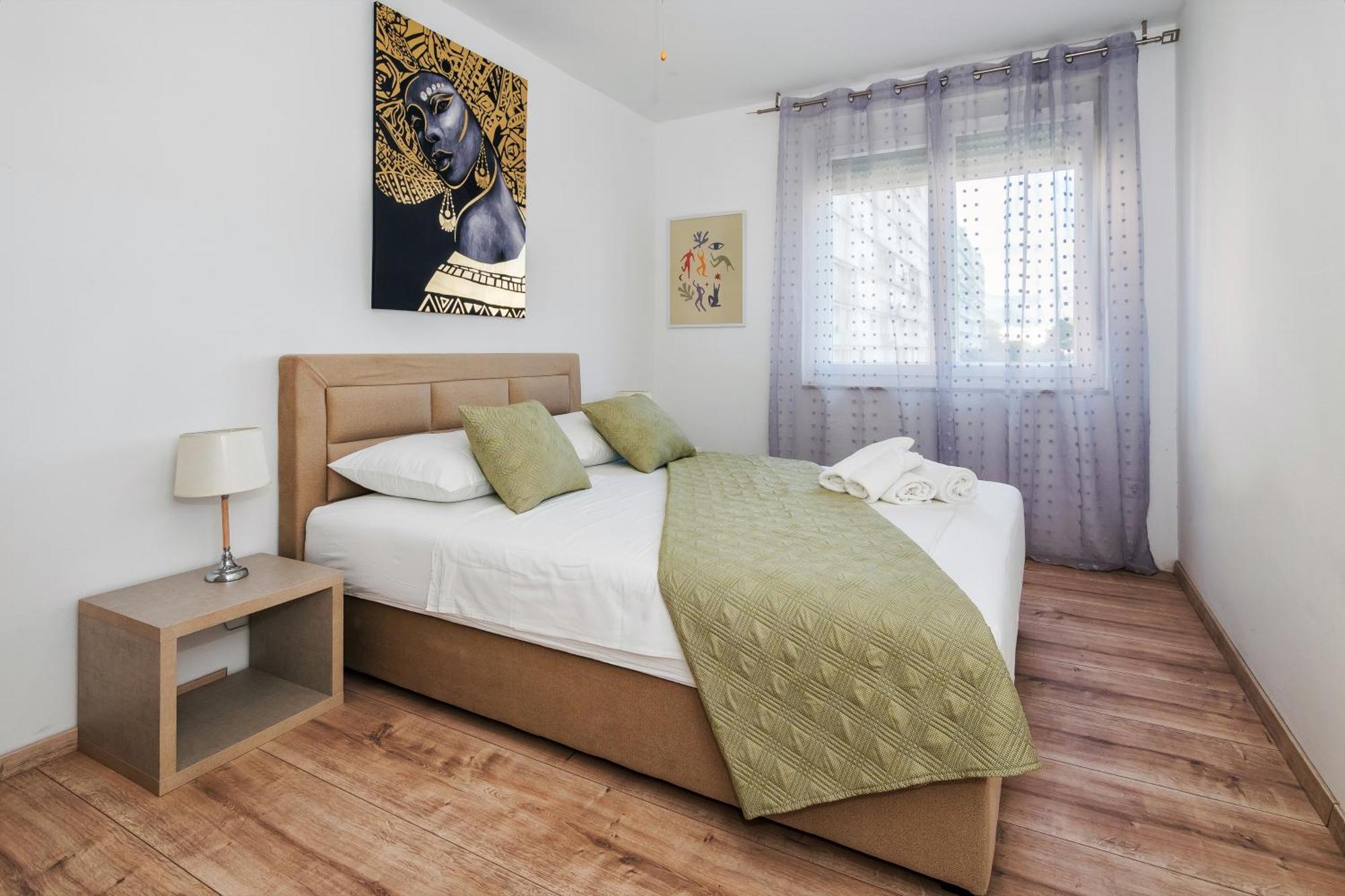 3-Bedroom Sea View Apartment - Balcony, Elevator - Spinut, Split Exterior photo